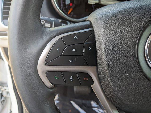 Photo of 2018 Bright White Clearcoat Jeep Grand Cherokee