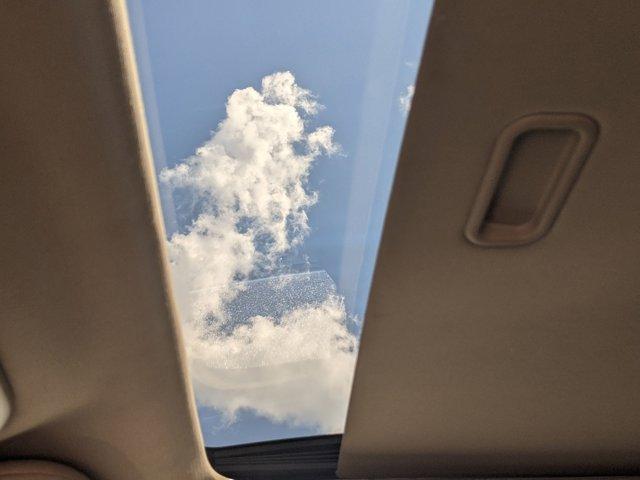 Photo of 2018 Bright White Clearcoat Jeep Grand Cherokee