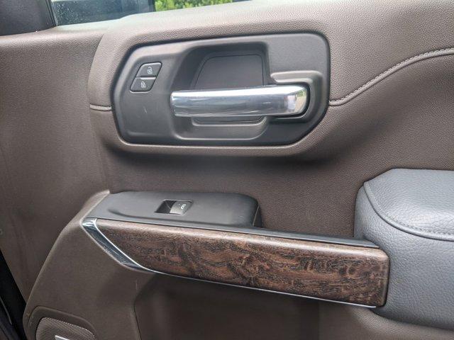 Photo of 2023 Ebony Twilight Metallic GMC Sierra 2500