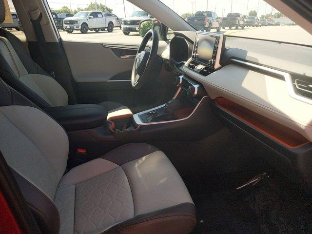Photo of 2019 Ruby Flare Pearl Toyota RAV4