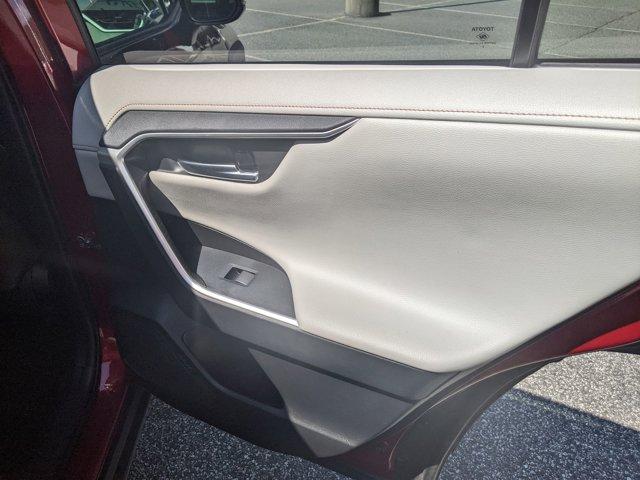 Photo of 2019 Ruby Flare Pearl Toyota RAV4