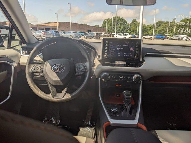 Photo of 2019 Ruby Flare Pearl Toyota RAV4
