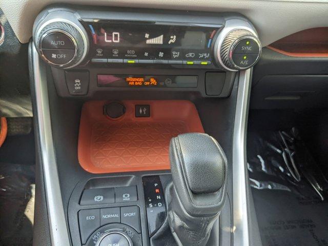 Photo of 2019 Ruby Flare Pearl Toyota RAV4
