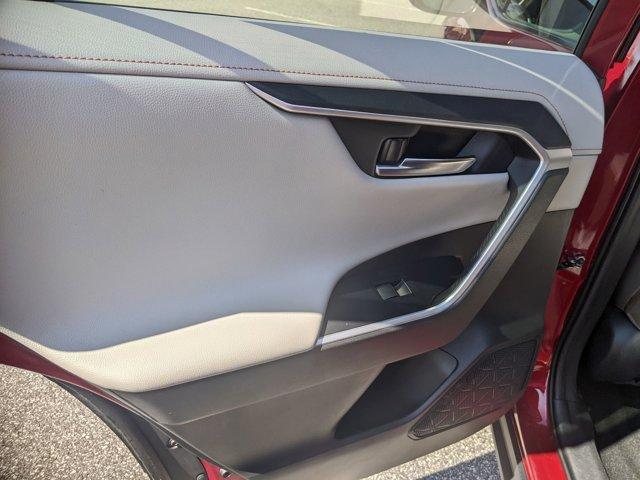 Photo of 2019 Ruby Flare Pearl Toyota RAV4