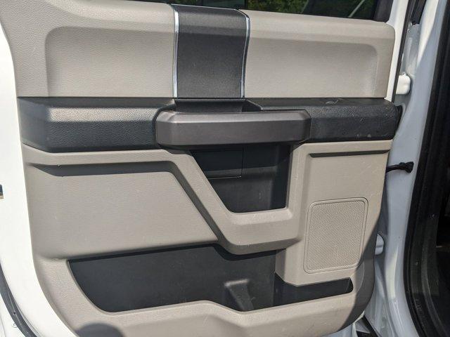 Photo of 2021 Oxford White Ford F-350