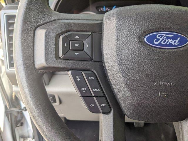 Photo of 2021 Oxford White Ford F-350