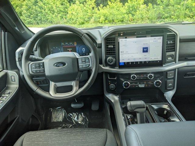 Photo of 2025 Oxford White Ford F-150