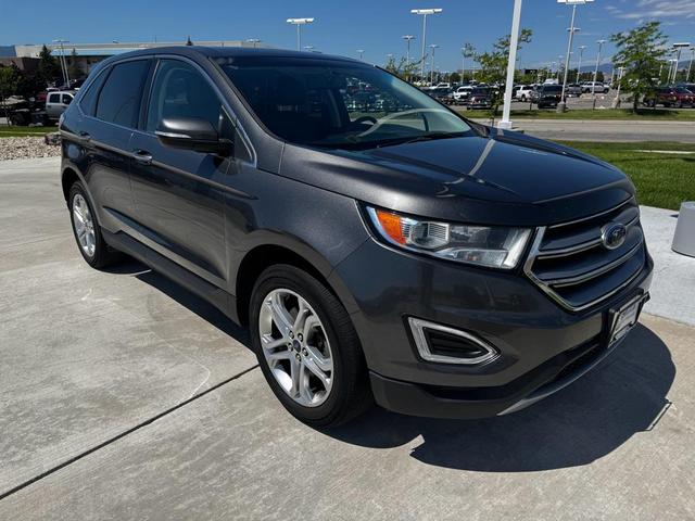 Photo of 2018 Magnetic Metallic Ford Edge
