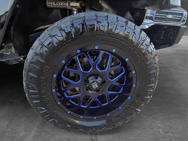 Photo of 2017 Black Clearcoat Jeep Wrangler Unlimited