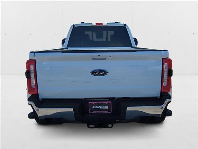 Photo of 2025 Star White Metallic Tri-Coat Ford F-350