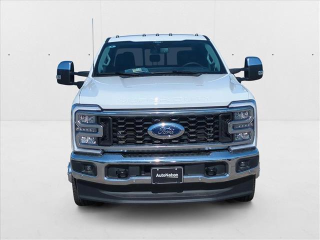 Photo of 2025 Star White Metallic Tri-Coat Ford F-350