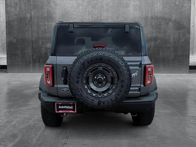 Photo of 2025 Carbonized Gray Metallic Ford Bronco