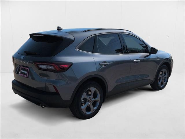 Photo of 2025 Carbonized Gray Metallic Ford Escape