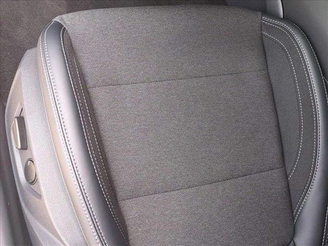 Photo of 2025 Oxford White Ford Mustang