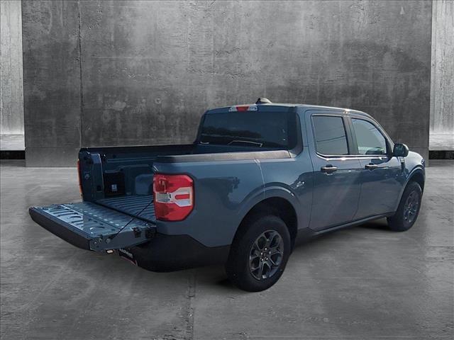 Photo of 2025 Azure Gray Metallic Tri-Coat Ford Maverick