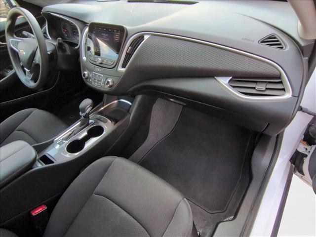 Photo of 2023 Summit White Chevrolet Malibu