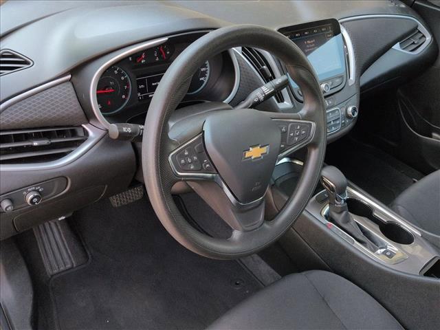 Photo of 2023 Summit White Chevrolet Malibu