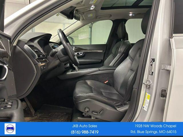 Photo of 2018 Silver Volvo XC90