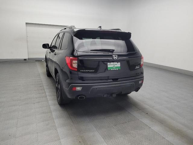 Photo of 2020 Black Forest Pearl Honda Passport