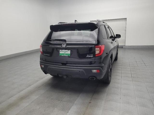 Photo of 2020 Black Forest Pearl Honda Passport