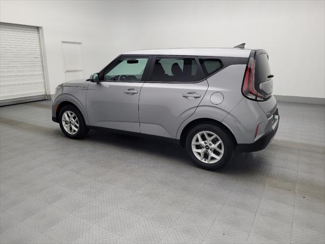 Photo of 2024 Gray Kia Soul