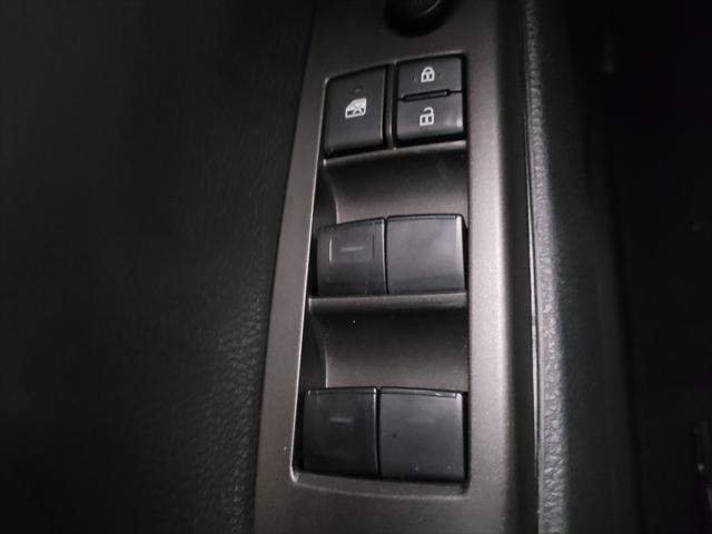 Photo of 2023 Midnight Black Metallic Toyota Camry