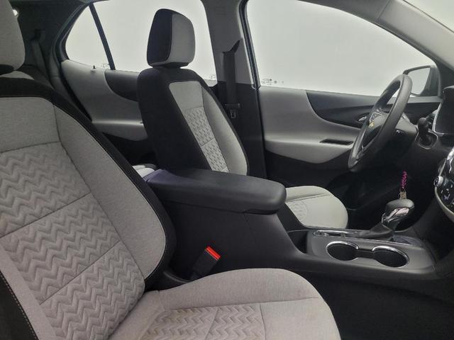 Photo of 2022 Iron Gray Metallic Chevrolet Equinox