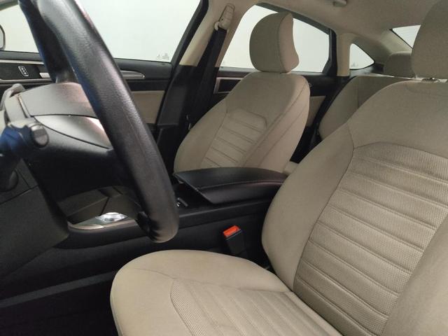 Photo of 2019 Magnetic Metallic Ford Fusion