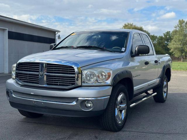 Photo of 2007 Bright Silver Metallic Clearcoat Dodge Ram 1500