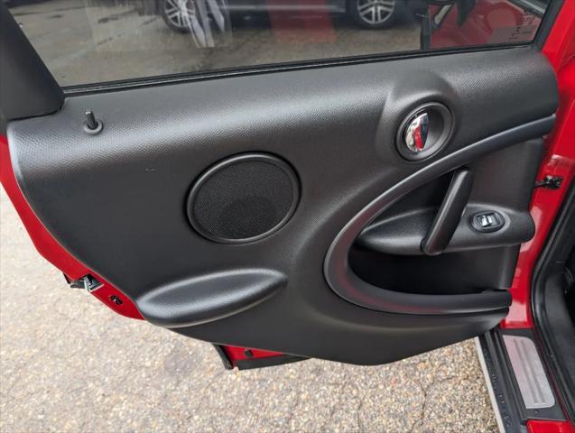 Photo of 2015 Red MINI Countryman