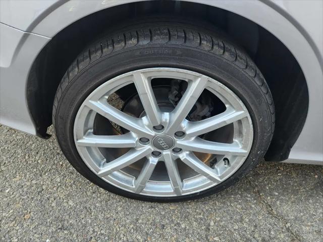 Photo of 2015 Gray Audi A3