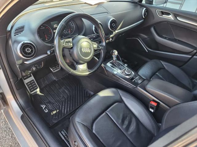 Photo of 2015 Gray Audi A3