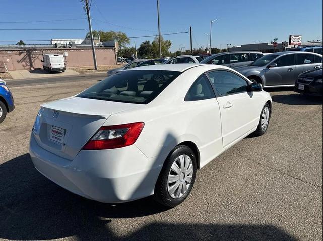 Photo of 2010 Taffeta White Honda Civic
