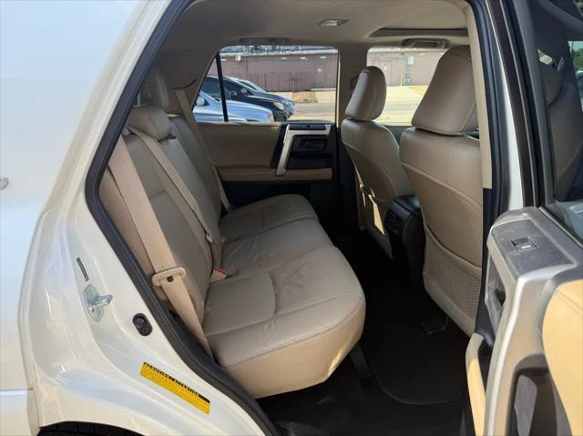 Photo of 2011 Blizzard Pearl Toyota 4Runner