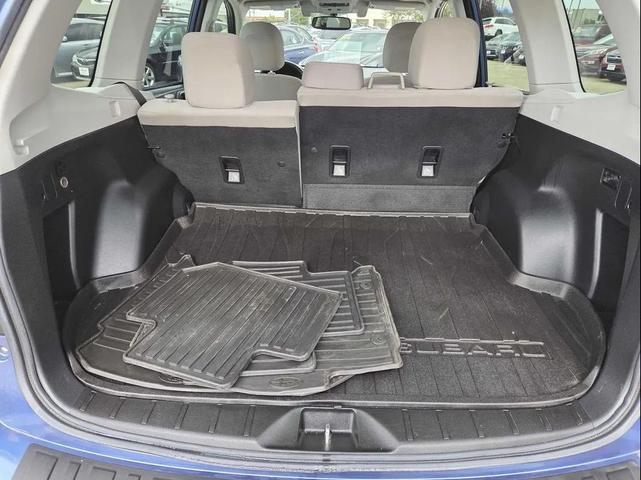 Photo of 2016 Quartz Blue Pearl Subaru Forester