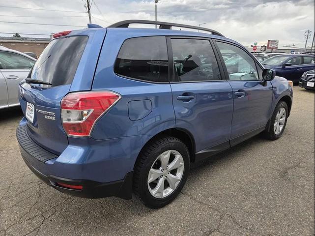 Photo of 2016 Quartz Blue Pearl Subaru Forester