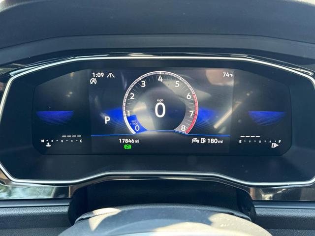 Photo of 2024 Platinum Gray Metallic Volkswagen Jetta