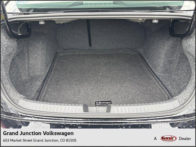 Photo of 2025 Deep Black Pearl Volkswagen Jetta