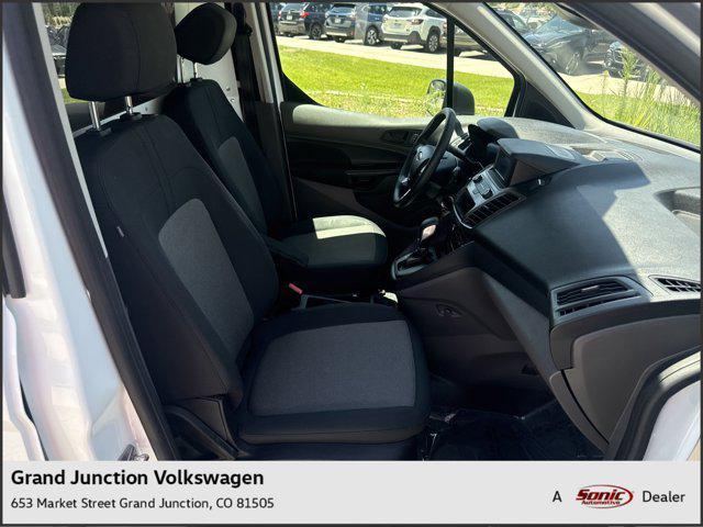 Photo of 2022 Frozen White Ford Transit Connect