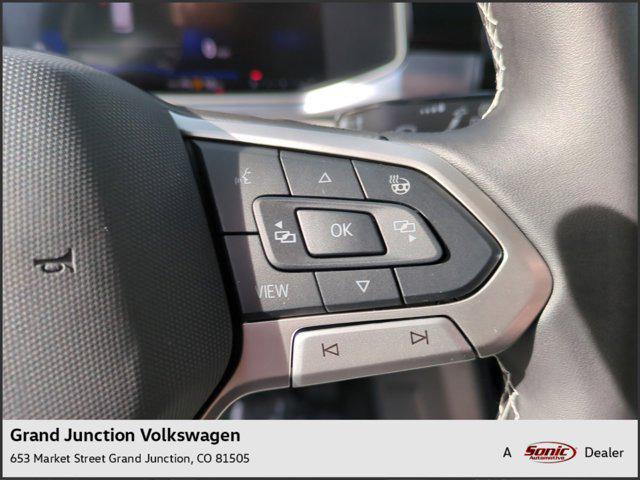 Photo of 2025 Platinum Gray Metallic Volkswagen Taos