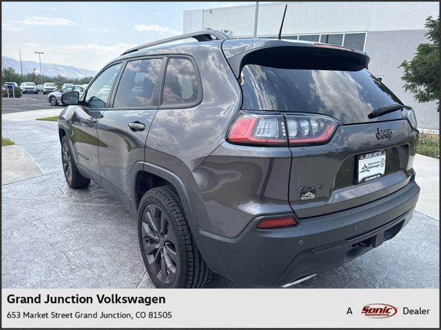 Photo of 2021 Granite Crystal Metallic Clearcoat Jeep Cherokee