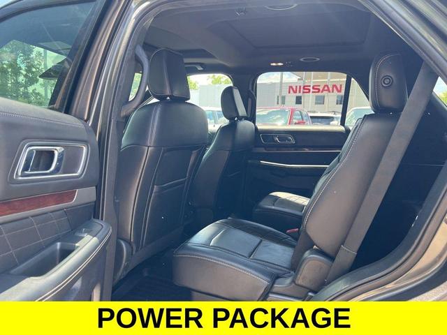 Photo of 2019 Magnetic Metallic Ford Explorer