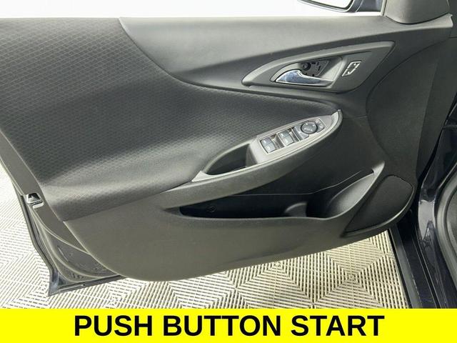 Photo of 2023 Mineral Gray Metallic Chevrolet Malibu