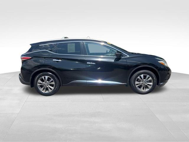 Photo of 2015 Magnetic Black Nissan Murano