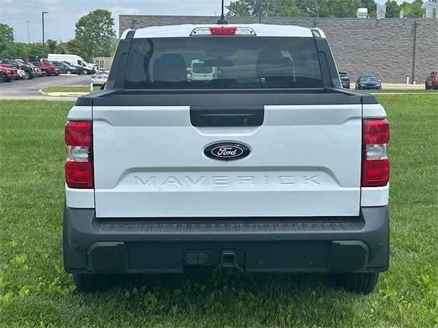 Photo of 2025 Oxford White Ford Maverick