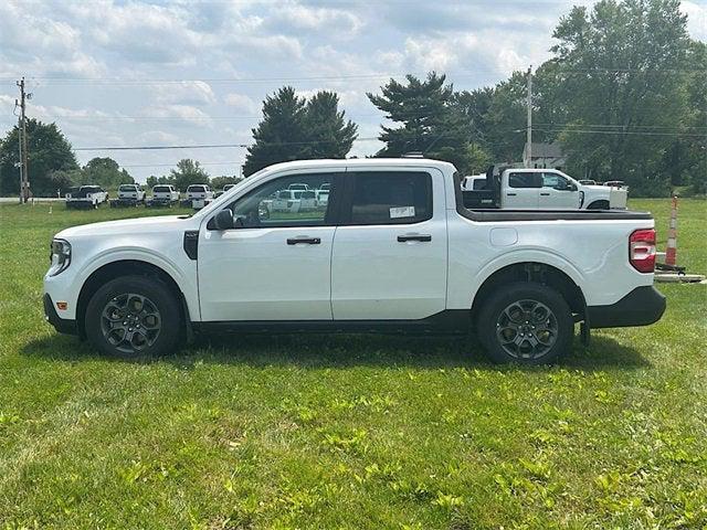 Photo of 2025 Oxford White Ford Maverick