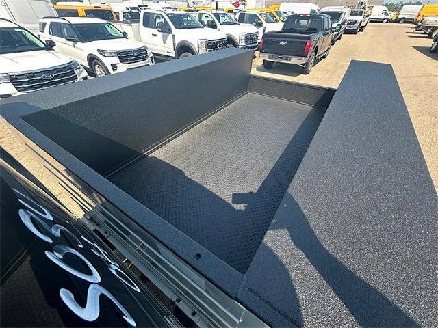 Photo of 2025 Oxford White Ford F-350