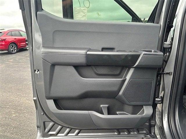 Photo of 2025 Carbonized Gray Metallic Ford F-150