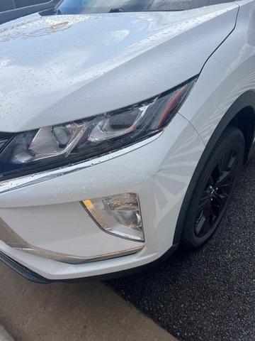 Photo of 2018 Diamond White Pearl Mitsubishi Eclipse Cross