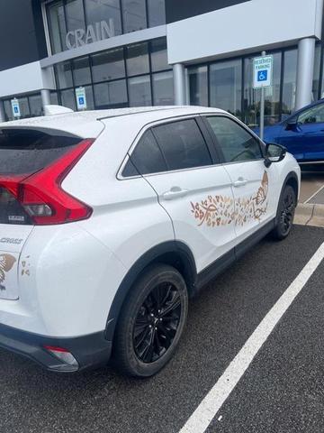 Photo of 2018 Diamond White Pearl Mitsubishi Eclipse Cross